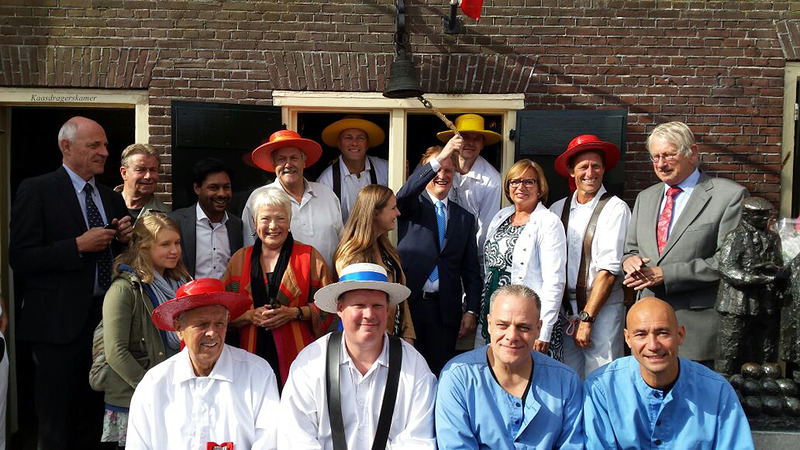 Fractievoorzitter CDA Provinciale Staten Noord-Holland opent Alkmaarse Kaasmarkt