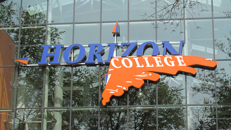 Onderzoek naar verstoring minuut stilte op Horizon College met 'Free Palestina' gesloten