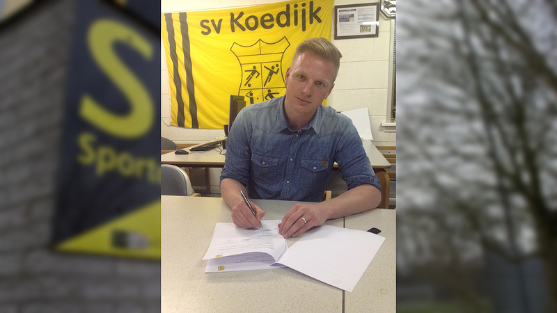 Wouter Blokdijk ook volgend seizoen hoofdtrainer bij SV Koedijk
