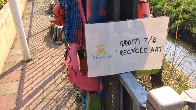 Expositie recyclekunst van basisschool Vinckhuysen bij GP Groot Alkmaar