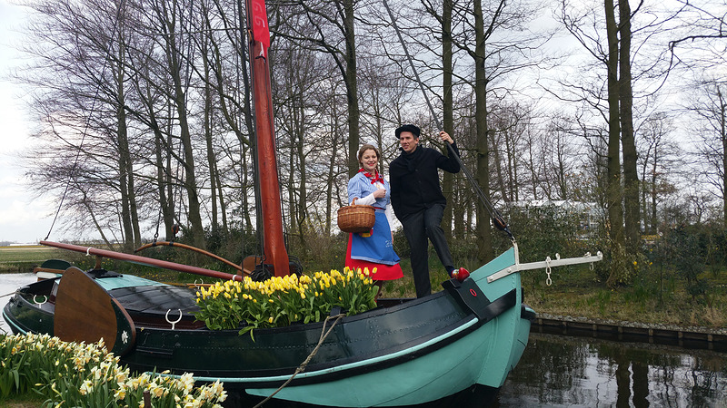 Alkmaars kaasmeisje opent Oud-Hollands Weekend van Keukenhof