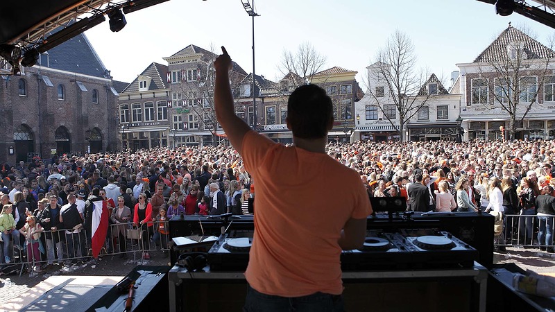 Koningsnacht en Koningsdag in Alkmaar: één groot Oranjefeest!