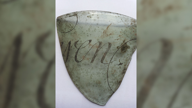 Nog meer gegraveerd glas van Maria Tesselschade ontdekt
