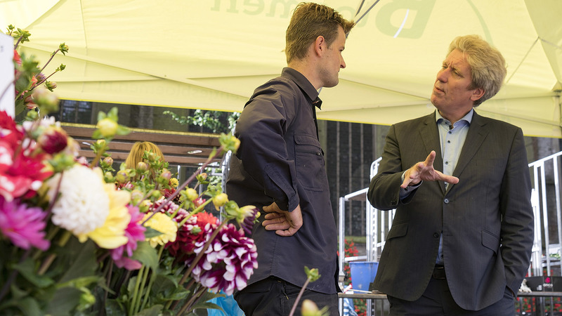 Nieuwe Alkmaarse Bloemenmarkt officieel geopend