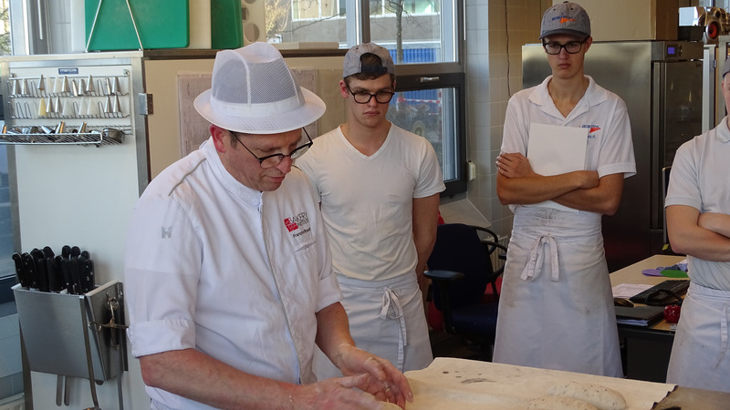 Wereldkampioen brood bakken verzorgt masterclass voor bakkers