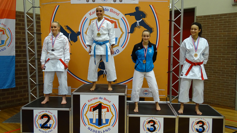 Brons voor 18-jarige Sacha Kruijer bij NK Karate voor senioren