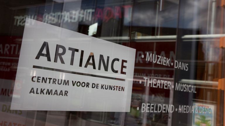 Artiance organiseert Alkmaar aan Zee XL voor jongeren van 12 tot 15 jaar ?
