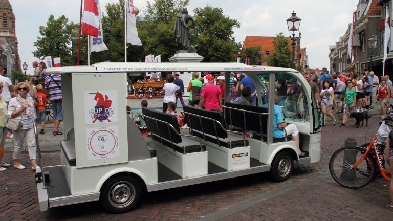 PvdA komt met alternatieve route voor hop-on/hop-off busjes