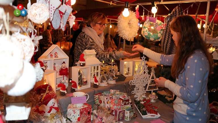Sfeervolle kerstmarkt in De Rietschoot in Koedijk