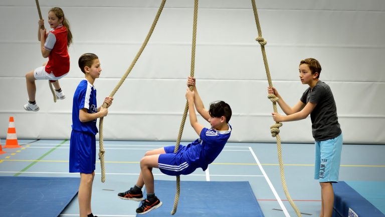 Gratis SportXtra lessen voor basisschoolleerlingen in vier Alkmaarse wijken