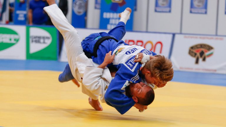 Judoka Yannick van der Kolk derde op EK met Nederlands juniorenteam
