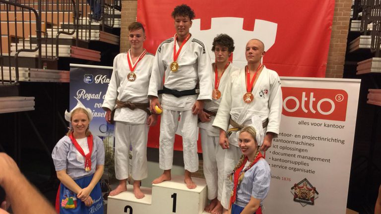 Alkmaarse judoka’s in de prijzen tijdens internationale ‘Open Alkmaarse’