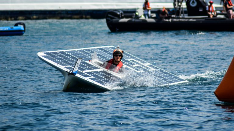 Alkmaarse student Wouter werkt met TU Delft Solar Boat Team aan eerste Nederlandse zonneboot voor open zee