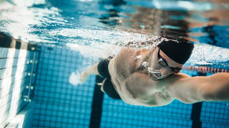 Live je zwemdata volgen in 50-meterbad Hoornse Vaart