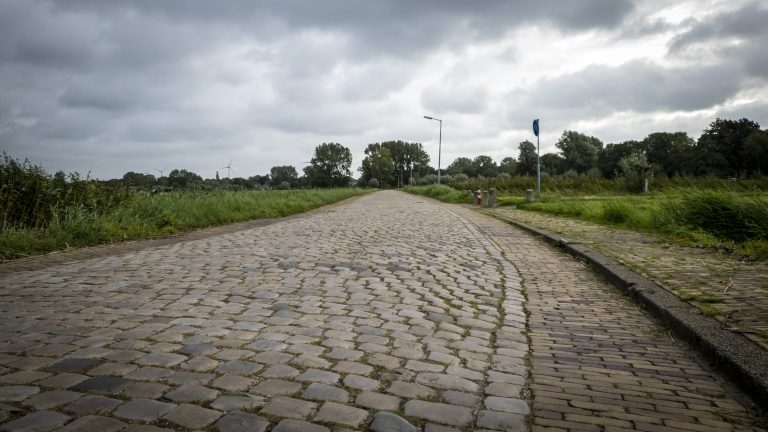 Fietsdoop Munnikenweg Oudorp met Laurens ten Dam ?