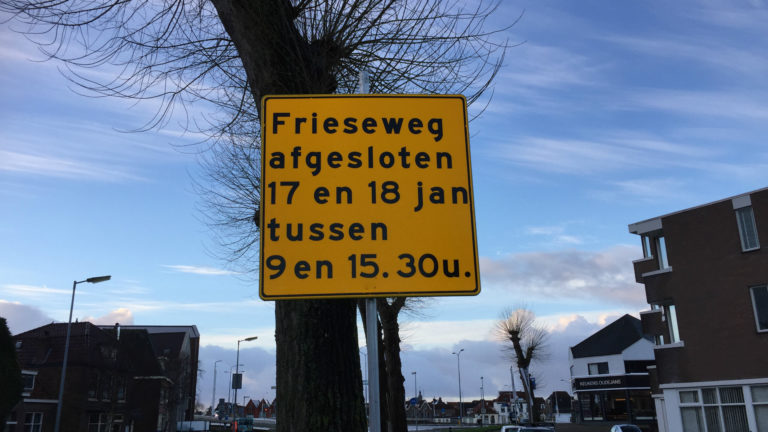 Alkmaarse Frieseweg deels afgesloten voor plaatsing ondergrondse containers