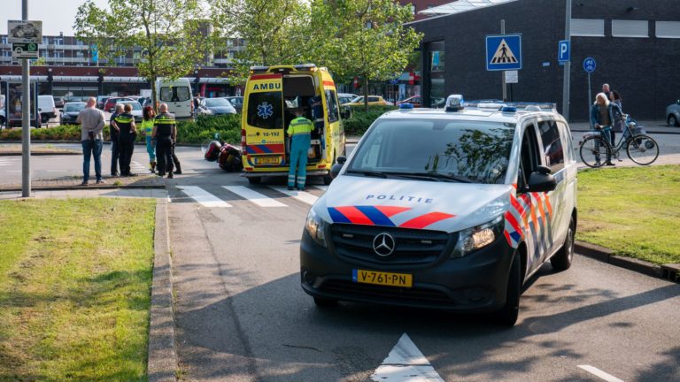 Motorrijder gewond bij val op kruising Laan van Troyes