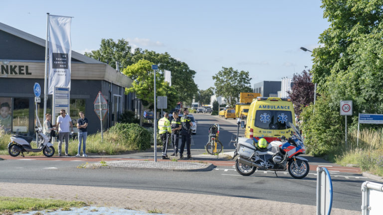 Scooterrijder gewond na voorrangsfout Nauertogt Langedijk