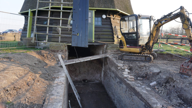 Strijkmolen K aan Noordschermerdijk wordt grondig gerenoveerd