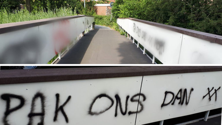 Grafitti-spuiters dagen politie uit met “Pak ons dan XX” (en naam)