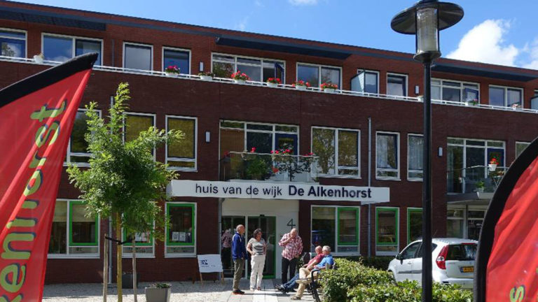 Zomermaaltijden voor thuisblijvers in Alkmaars wijkcentrum De Alkenhorst ?
