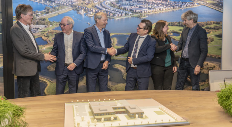 Onderwijscentrum ‘De Vaandel-Zuid’ in 2022 klaar: “Het is een dorp in een gebouw”
