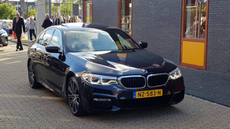 BMW 5-serie gestolen op de Valkkooglaan in Heerhugowaard