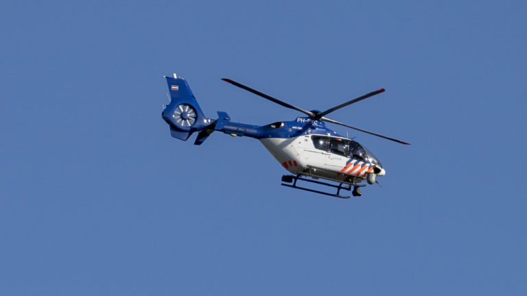 Bootjesdief uit Oudkarspel in Zaandam gepakt dankzij getuige en inzet politiehelikopter