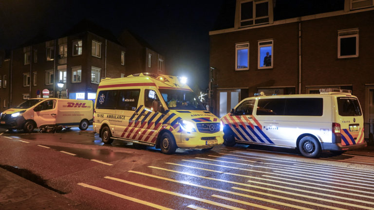 Brommerrijder gewond na ongeval op Wageweg in Alkmaar