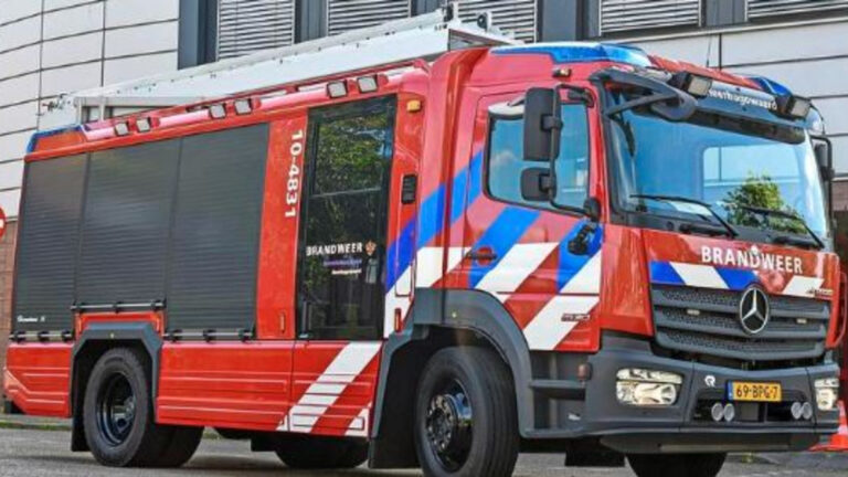 Twee nieuwe tankautospuiten voor brandweerpost Heerhugowaard