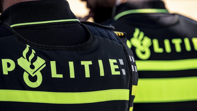 Politiestudenten doen onderzoek naar overlast en veiligheidsgevoel in park Rekerhout