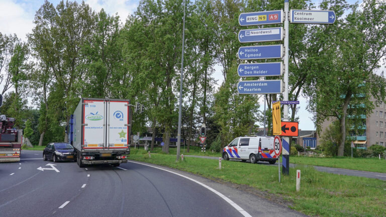 Ongeval op verkeersplein Kooimeer zorgt voor overlast en vertraging