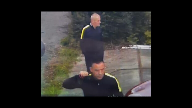 Politie toont foto van inbraak op 25 augustus bij huis aan Noordervaart in Stompetoren