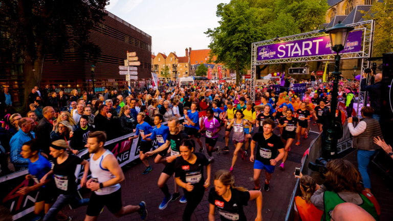 Inschrijving voor de 8e Alkmaar City Run by night geopend 🗓