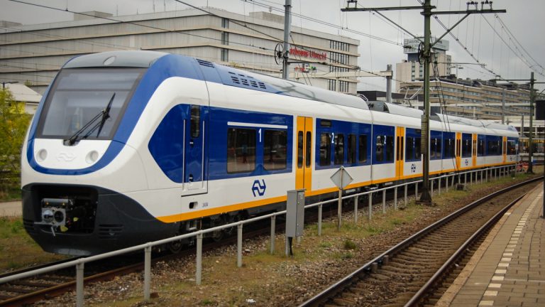 Jonge vrouw wordt 40 minuten lang aangerand in trein van Amsterdam naar Alkmaar