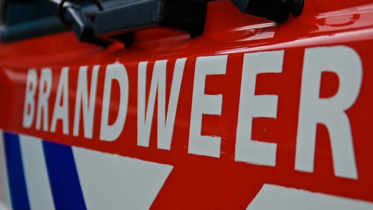 Brandweer Alkmaar twee keer op pad voor mogelijke brandstichtingen scooter, twee fietsen en een bestelbus