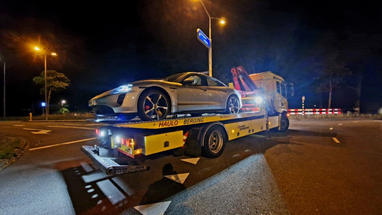 Bestuurder Porsche aangehouden voor rijden onder invloed na ongeval op Bergerweg