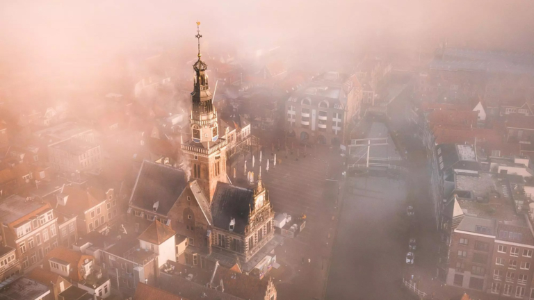 De mooiste dronefoto is van Alkmaarse binnenstad, en gemaakt door een Alkmaarse