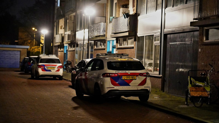 Kogelgaten in het raam; schietpartij in Alkmaars Willem Marishof