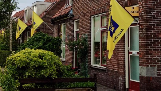 Zorgen over woningverkoop in Oostwijk vóór renovatie; OPA en SPA vragen burgemeester om alertheid