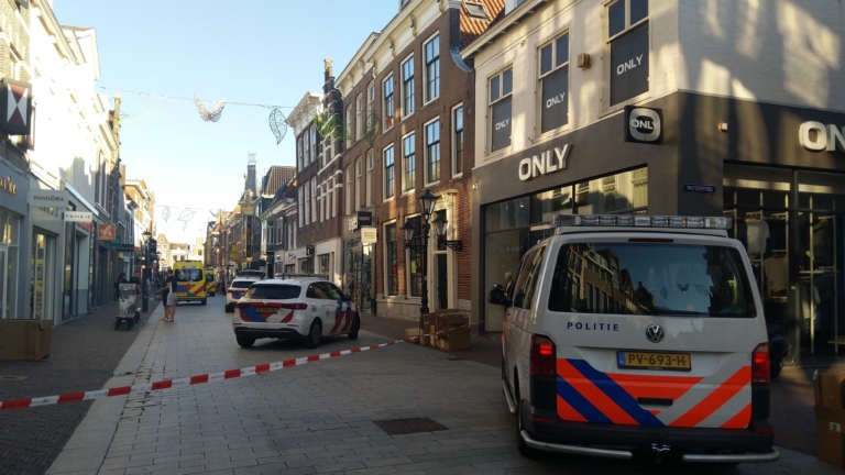 Drie gewonden bij steekpartij in Alkmaarse binnenstad, verdachte aangehouden