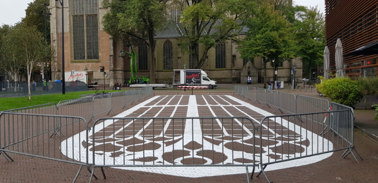 Heel het Grote Raam ligt op straat: streetartproject geeft kleur aan Canadaplein 🗓