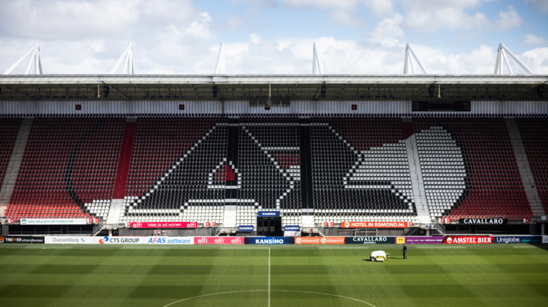 Alkmaar weert fans Legia Warschau uit centrum rond risicowedstrijd AZ
