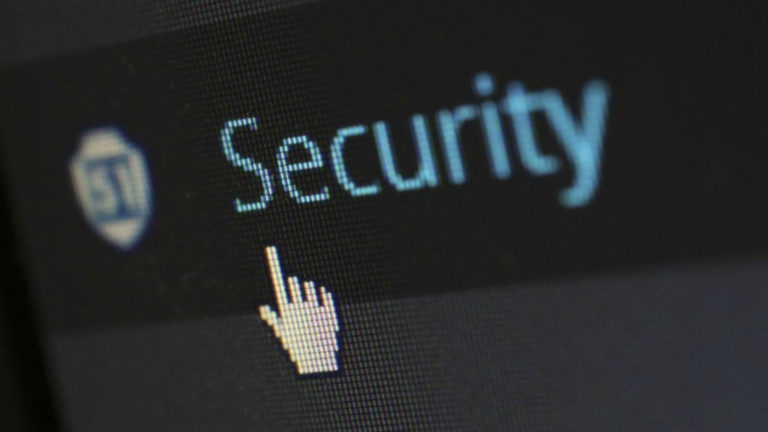 Even twee keer kijken naar dat ene mailtje: informatiemarkt maakt alert op cybercriminaliteit 🗓