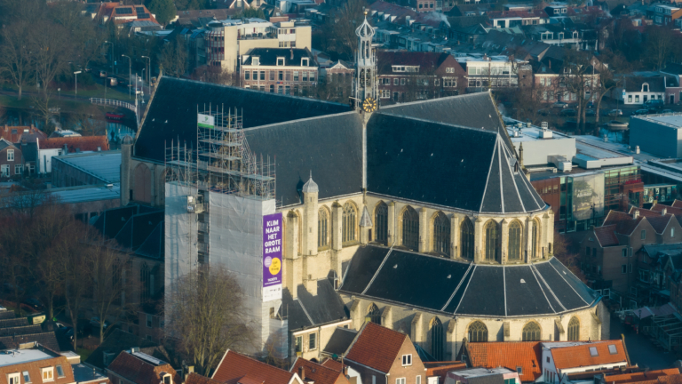 Grote Kerk Alkmaar trok in 2023 kwart miljoen bezoekers: “Er waren veel highlights”