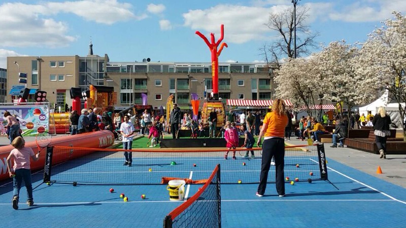 Tennisspektakel voor kinderen op 17 juni in centrum van Alkmaar