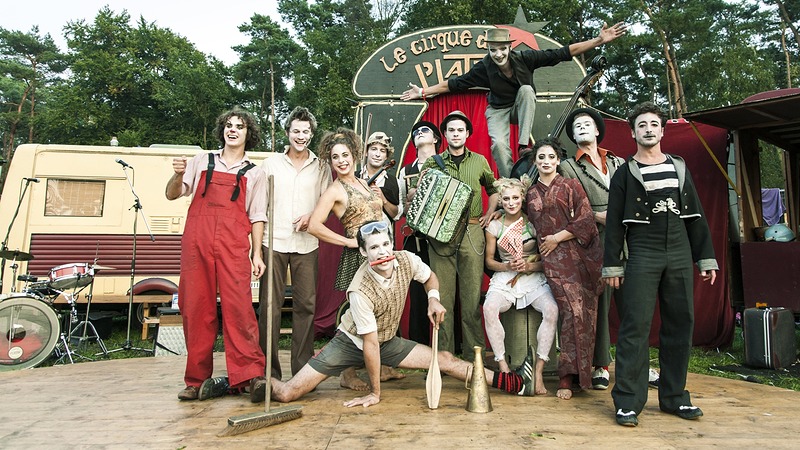 Zomer op het Plein 11 en 12 juli: circus op het Canadaplein met Le Cirque du Platzak
