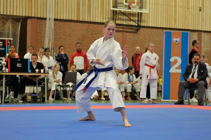 Karateteam Tom van der Kolk houdt vorm vast: vier prijzen tijdens Rotterdam Cup (FOTO's)