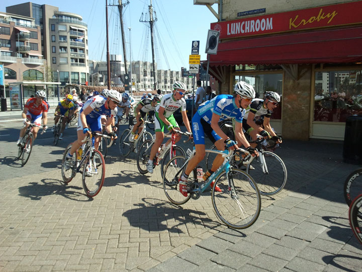 Ook wedstrijdvariant Ronde van Noord-Holland doet Alkmaar aan (FOTO)
